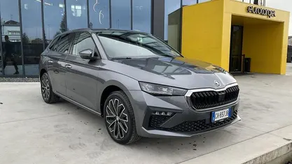 Begagnad Skoda Scala Style 116 HK (85 kW) 2024 Grå Halvkombi