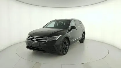 Usata VW Tiguan Allspace Elegance 150 CV (110 kW) 2022 Nero SUV