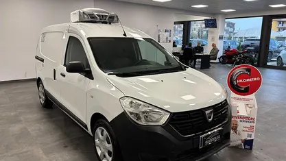 Usata Dacia Dokker 109 CV (80 kW) 2020 Monovolume