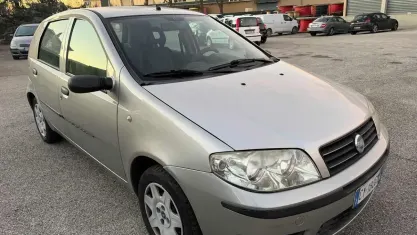 Usata Fiat Punto 60 CV (44 kW) 2005 Grigio Utilitaria