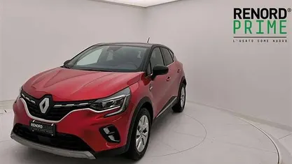 Rosso Usata 2022 Renault Captur Intens SUV | 16.900 € (Buon prezzo)