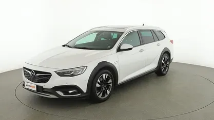 Usata Opel Insignia Country Tourer Basis 170 CV (125 kW) 2020 Bianco Station wagon
