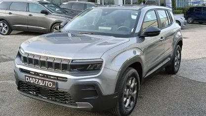 Ny Jeep Avenger Longitude 101 HK (74 kW) 2025 Grå SUV