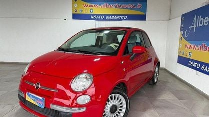 Usata Fiat 500 Lounge 69 CV (50 kW) 2009 Rosso Utilitaria