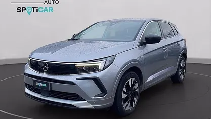 Usata Opel Grandland X Business Elegance 131 CV (96 kW) 2022 Grigio metallizzato SUV