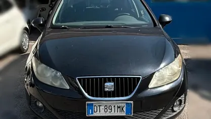 Usata Seat Ibiza Style 80 CV (58 kW) 2009 Nero Berlina