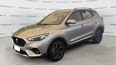 Grigio Nuova 2025 MG ZS Luxury Tre volumi | 18.400 € (Buon prezzo)