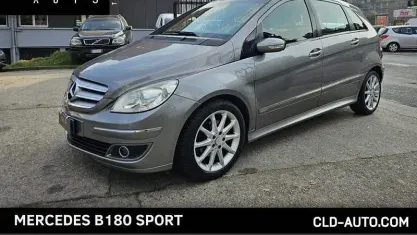 Usata Mercedes B180 109 CV (80 kW) 2007 Grigio scuro Monovolume
