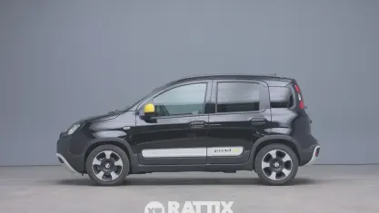 Usata Fiat Panda Cross 70 CV (51 kW) 2025 Nero cinema Utilitaria