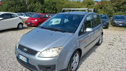 Usata Ford C-MAX Ghia 109 CV (80 kW) 2005 Grigio Monovolume