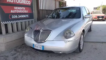 Usata Lancia Thesis 175 CV (128 kW) 2004 Grigio Berlina