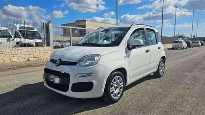 Usata 2014 Fiat Panda Easy Tre volumi | 7900 € (Buon prezzo)