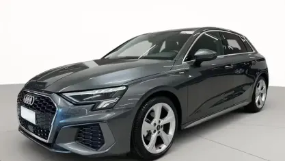 Usata Audi A3 Advanced 150 CV (110 kW) 2022 Grigio Berlina