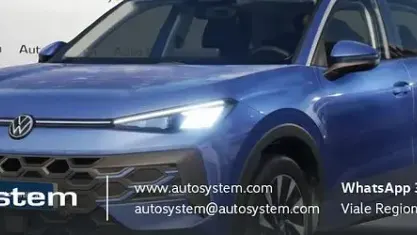Nuova VW T-Roc Life 116 CV (85 kW) 2026 Canary yellow SUV