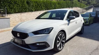 Usata Seat Leon FR 150 CV (110 kW) 2021 Bianco Berlina
