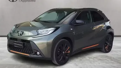 Käytetty Toyota Aygo X Limited 72 HP (52 kW) 2022 Vihreä Katumaasturi