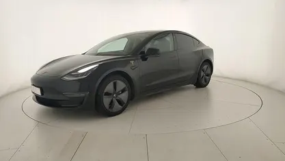 Nero Usata 2019 Tesla Model 3 Tre volumi | 19.900 € (Ottimo prezzo)