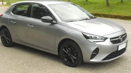 Usata Opel Corsa 75 CV (55 kW) 2021 Grigio Utilitaria