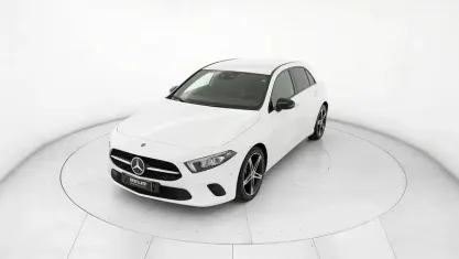 Usata Mercedes A180 116 CV (85 kW) 2019 Bianco Berlina