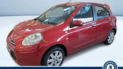 Usata Nissan Micra Acenta 98 CV (72 kW) 2011 Rosso metallizzato Utilitaria