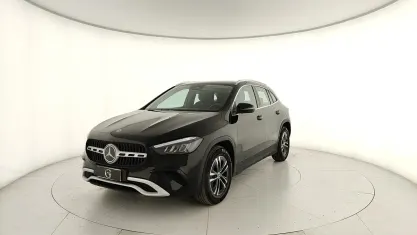 Usata Mercedes GLA180 Advanced 116 CV (85 kW) 2025 Nero SUV