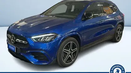 Begagnad Mercedes GLA180 Advanced Plus 116 HK (85 kW) 2024 Blå SUV