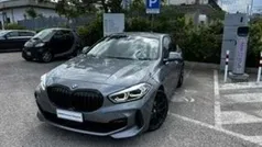 Skyscraper grey metallic Usata 2023 BMW 116 M Sport Due volumi | 28.900 € (Buon prezzo)