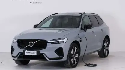 Usata Volvo XC60 Plus 253 CV (186 kW) 2025 Grigio SUV