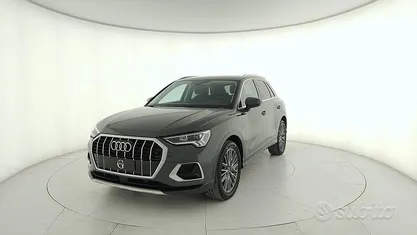 Usata 2023 Audi Q3 Business SUV | 32.800 € (Buon prezzo)