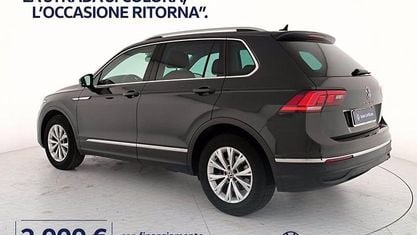 Używany VW Tiguan Life 150 KM (110 kW) 2023 Szary SUV