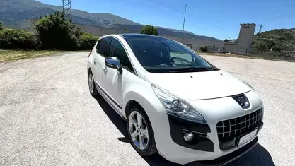 Usata Peugeot 3008 Active 115 CV (84 kW) 2013 Bianco Station wagon