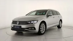 Grigio Usata 2020 VW Passat Business Station wagon | 16.950 € (Buon prezzo)