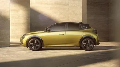 Usata 2025 Lancia Ypsilon Utilitaria | 22.490 € (Buon prezzo)