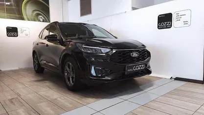 Usata Ford Kuga ST-Line 180 CV (132 kW) 2025 Nero SUV