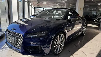 Usata 2022 Audi TT Roadster S-line plus Cabrio | 53.900 €