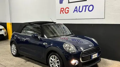 Usata Mini Cooper Cabriolet 135 CV (99 kW) 2016 Cabrio