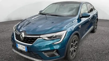 Usata Renault Clio Techno 143 CV (105 kW) 2022 Blu Utilitaria