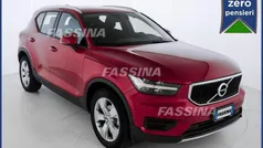 Rosso Usata 2020 Volvo XC40 Momentum SUV | 20.900 € (Buon prezzo)