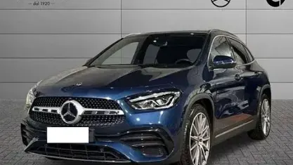Usado Mercedes GLA200 Premium 150 CV (110 kW) 2023 Azul SUV