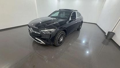 Uusi Mercedes GLC220 Advanced 197 HP (144 kW) 2025 Musta Coupe - kaksiovinen