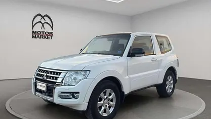 Bianco Usata 2016 Mitsubishi Pajero SUV | 24.500 € (Super prezzo)