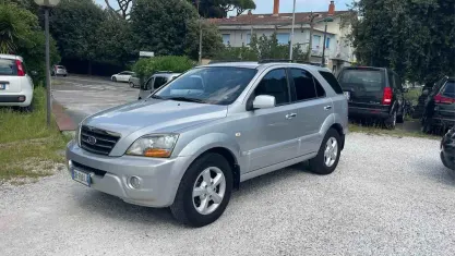 Usata Kia Sorento 170 CV (125 kW) 2008 Grigio SUV