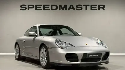 Usata Porsche 911 Carrera 4S 320 CV (235 kW) 2004 Arctic silver met. Coupé