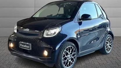 Nero Usata 2023 Smart ForTwo Electric Drive Cabrio | 17.700 € (Buon prezzo)