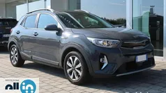 Usata 2021 Kia Stonic Style SUV | 14.500 € (Buon prezzo)