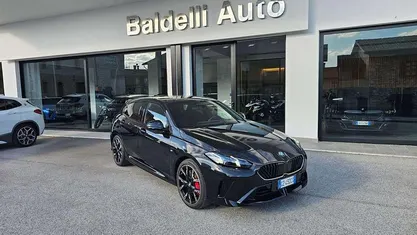 Begagnad BMW 118 M Sport 150 HK (110 kW) 2025 Svart Halvkombi