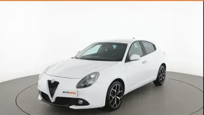 Usata Alfa Romeo Giulietta Super 120 CV (88 kW) 2017 Bianco Utilitaria