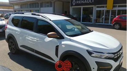 Usata Dacia Jogger Extreme 101 CV (74 kW) 2025 Monovolume