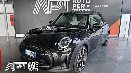 Usata Mini Cooper Cabriolet Classic 136 CV (100 kW) 2024 Cabrio
