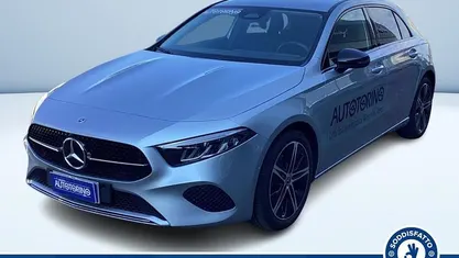 Usata 2024 Mercedes A180 Advanced Tre volumi | 31.400 € (Buon prezzo)